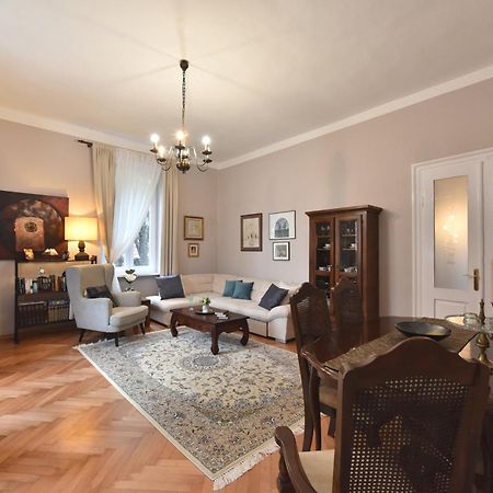 Zadar Center Beach Apartment - Directly On The Sea Екстер'єр фото