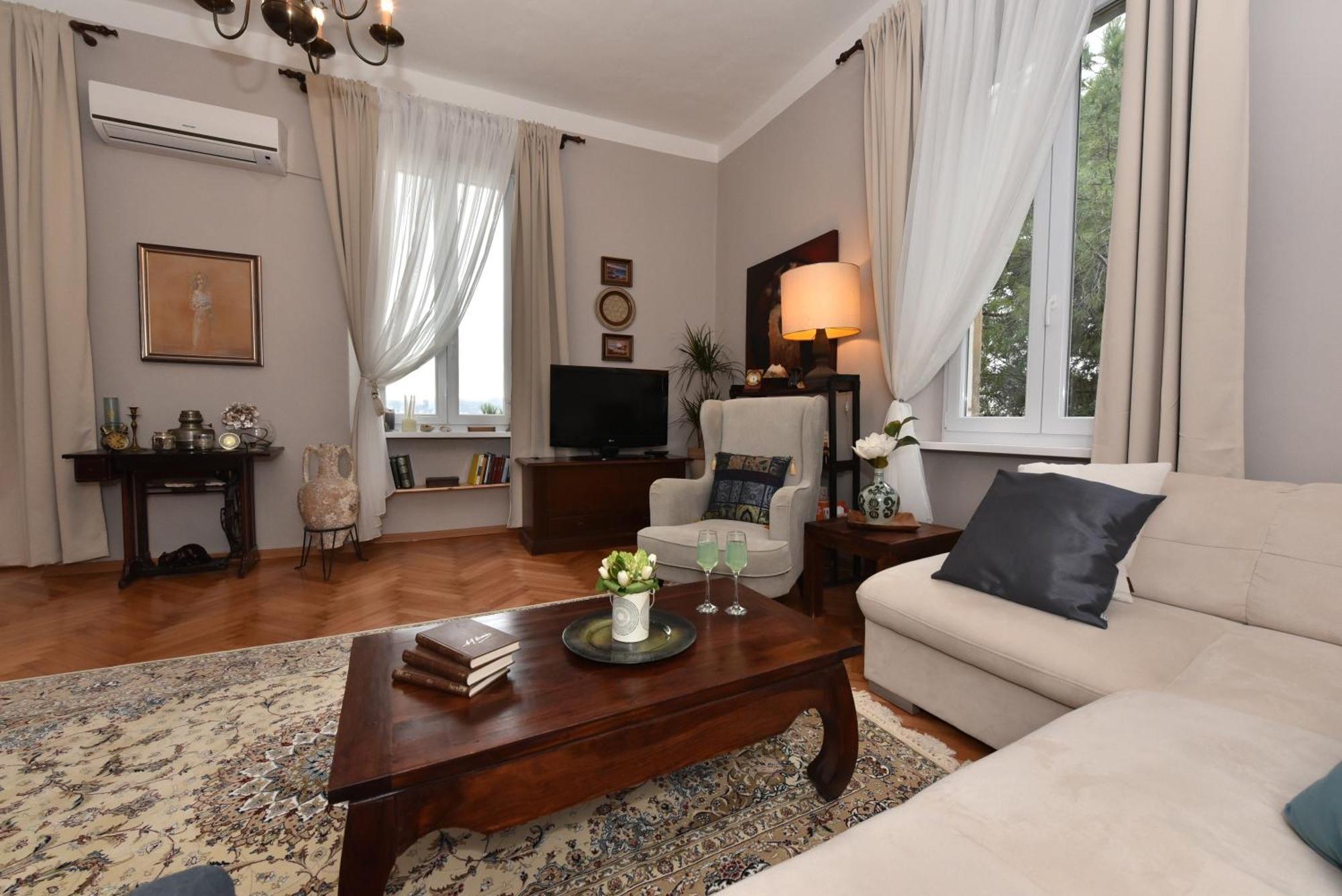 Zadar Center Beach Apartment - Directly On The Sea Екстер'єр фото